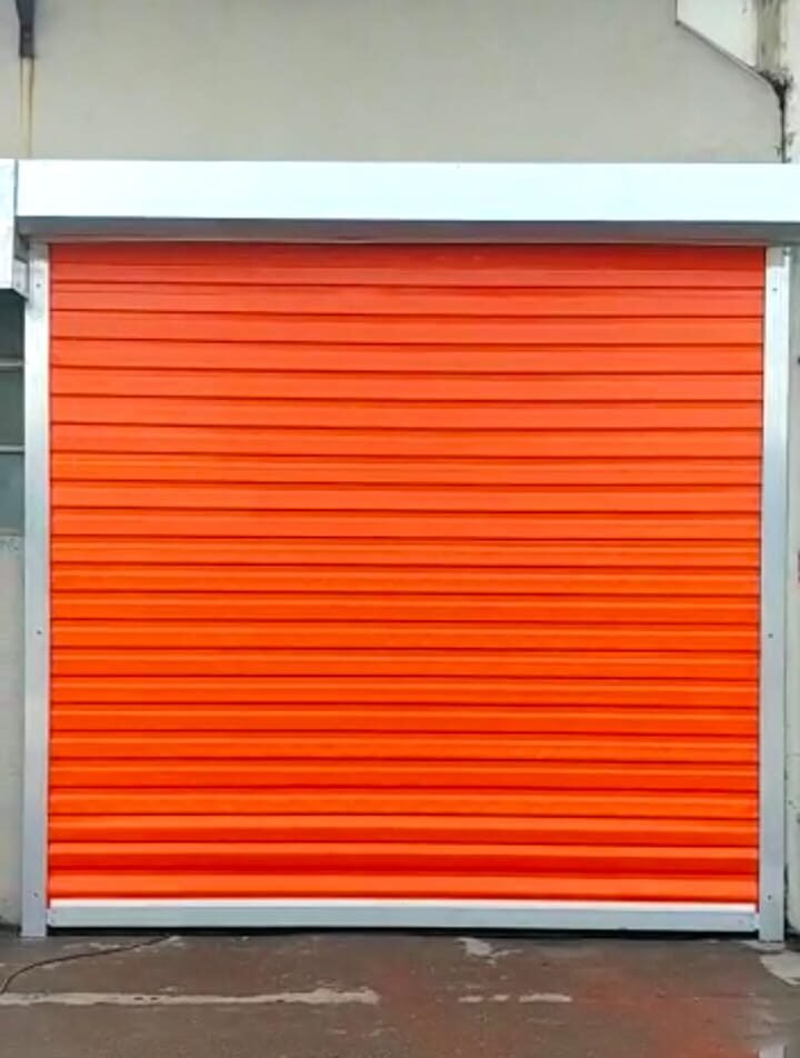 görsel 3 yüksek hızlı otopark kapısı